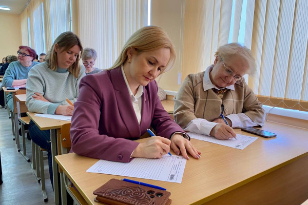 photo_5314254144938306296_y