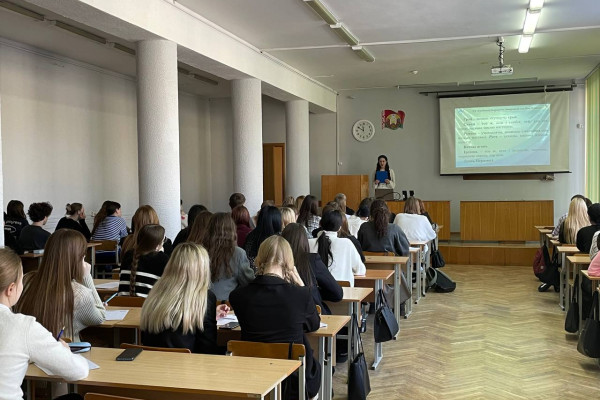 photo_5314254144938306297_y