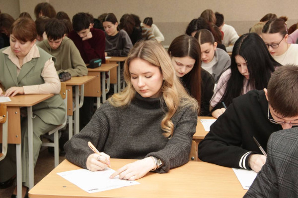 photo_5314685467029007670_y