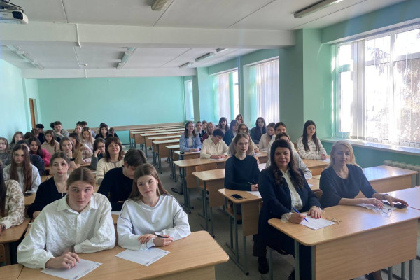 photo_5314762720605762413_y