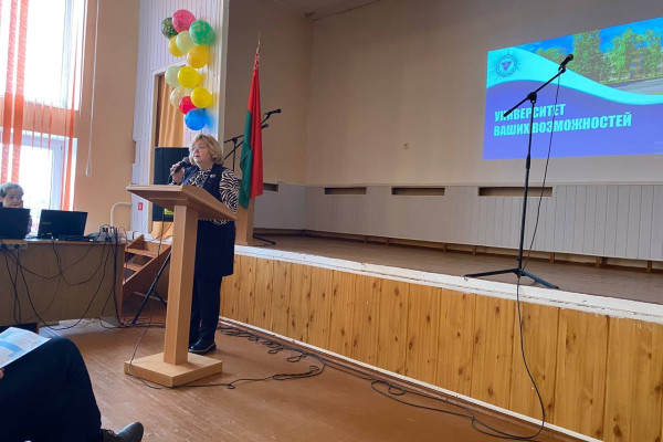 photo_5319096875183370980_y