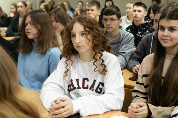 photo_5384254196238382042_y