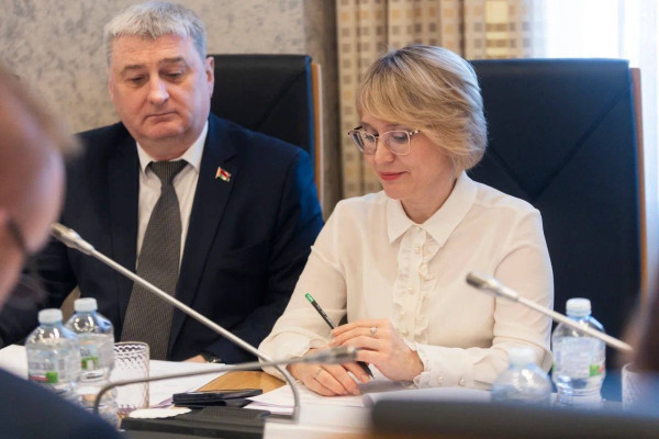 photo_5415633003964658204_y