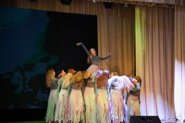 photo_5440480575182994754_y