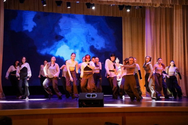 photo_5440480575182994758_y