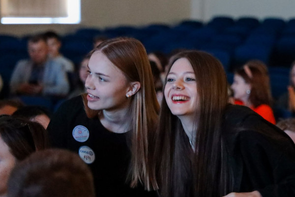 photo_5440480575182994766_y