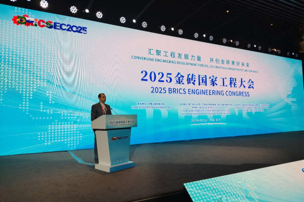 mmexport1745569388345