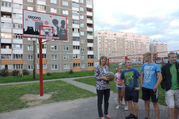 f559c31d4f8f0404bef383fbe8dfbdb4