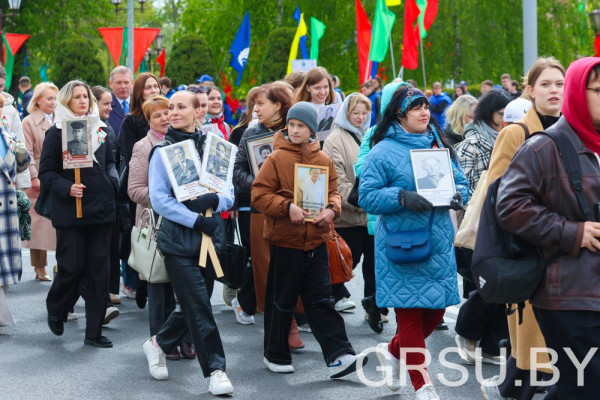 photo_5253836290229661320_y