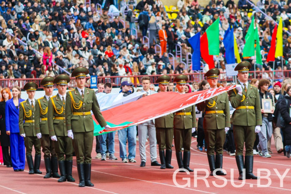 photo_5253836290229661337_y