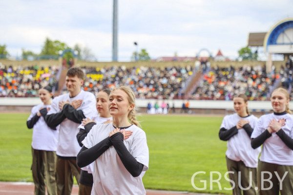 photo_5253836290229661377_y