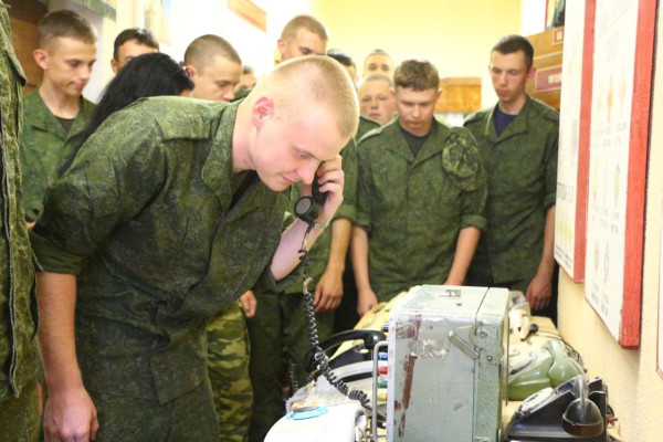 photo_5204188495512465638_y