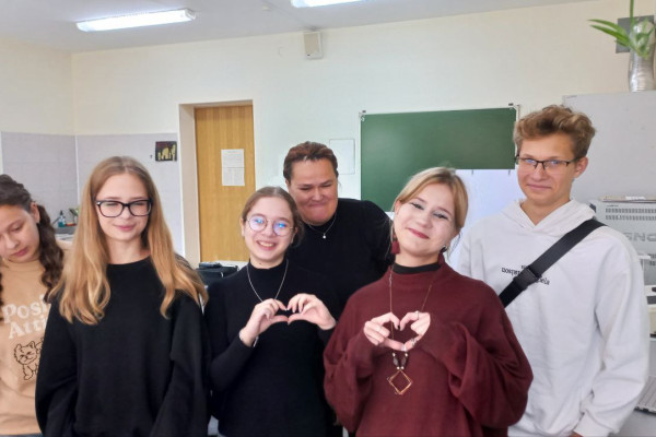 photo_2025-10-08_09-52-34