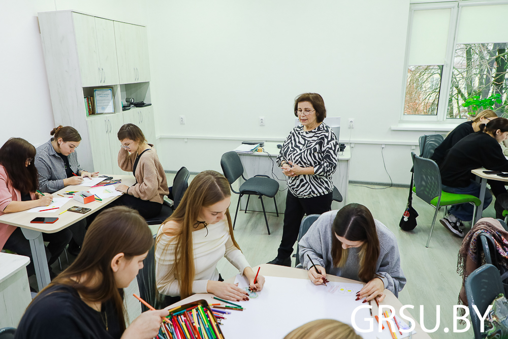 В ГрГУ имени Янки Купалы завершилось международное образовательное мероприятие, посвященное психологии семьи