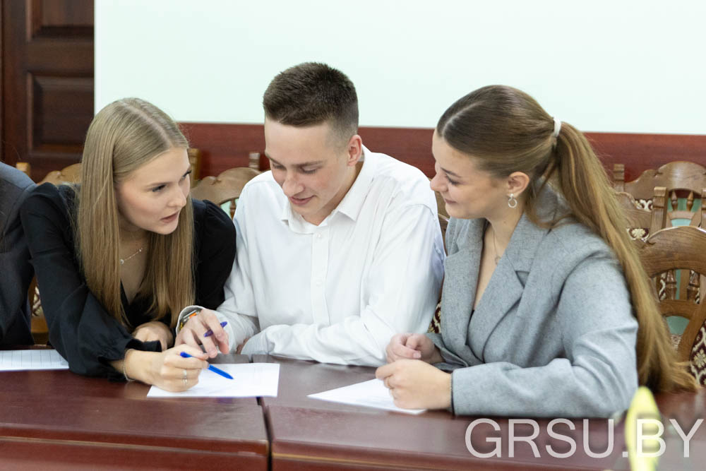 Купалаўцы бліснулі эрудыцыяй на інтэлектуальнай гульні "Мікалаеўская эпоха"