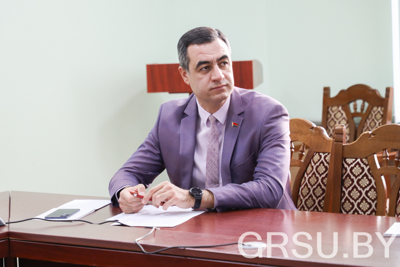 Представители ГрГУ имени Янки Купалы стали участниками круглого стола Высшей аттестационной комиссии