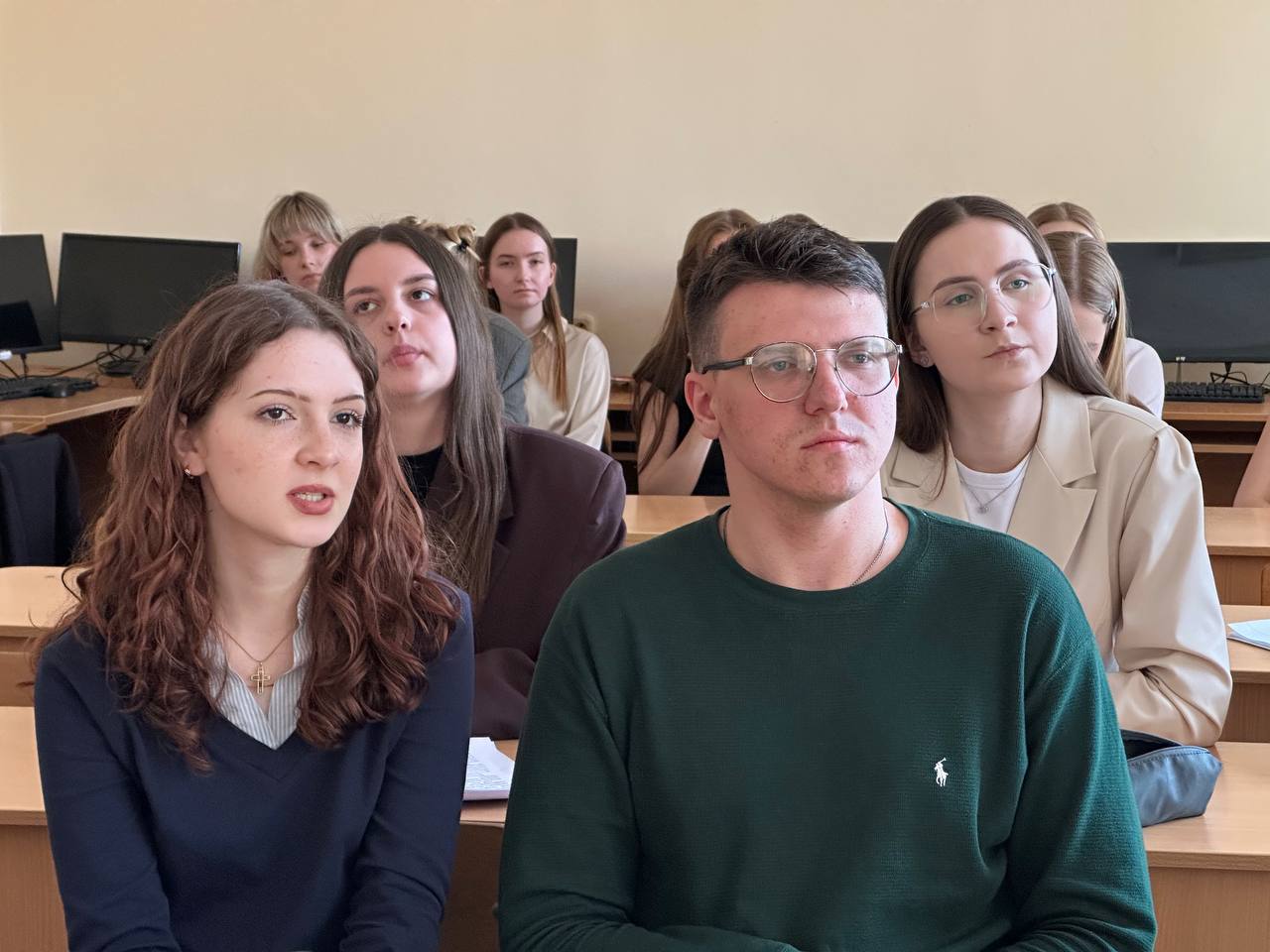 Мост добра: в Купаловском университете прошел международный круглый стол по вопросам волонтёрства
